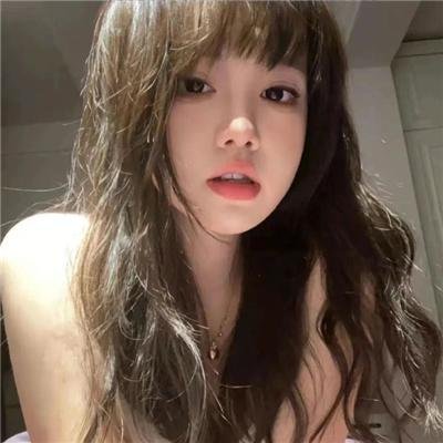 手比眼睛更粉